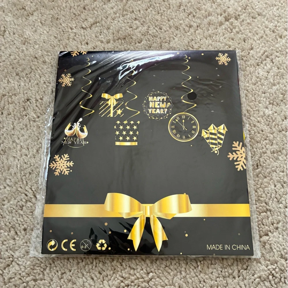 Glitzy Black & Gold New Year’s Eve Party Decor Kit - NIB